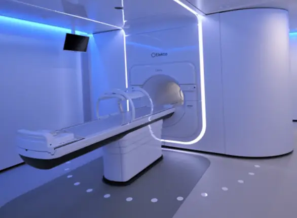 MR Linac Turkey patient positioning before treatment in a modern MR Linac hospital Turkey offering precise cancer therapy